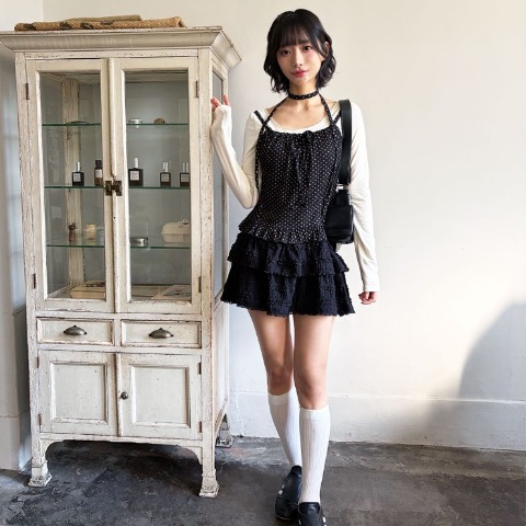 レディース　フリルミニスカート（ハニカム）