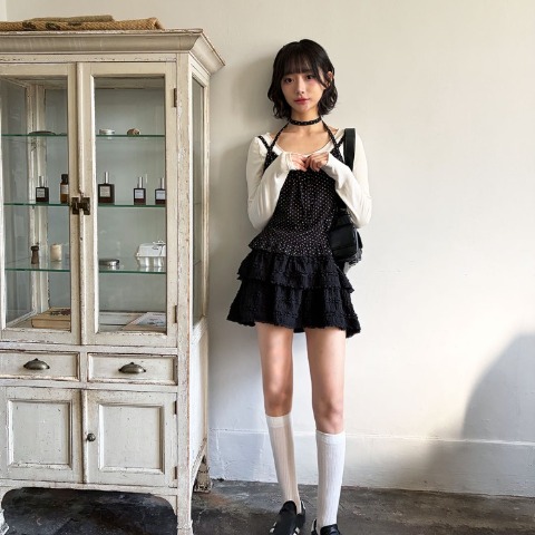 レディース　フリルミニスカート（ハニカム）