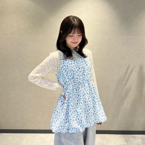 レディース　小花柄バルーンチュニック（桃華姉妹）