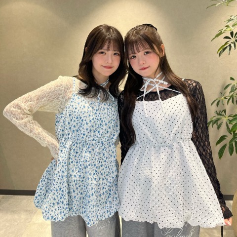 レディース　小花柄バルーンチュニック（桃華姉妹）