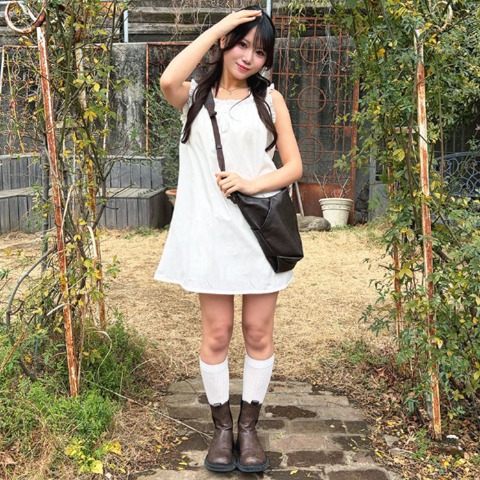 今週のみ　ふんわり　トップス LOWRYS FARM（ローリーズファーム） ブラウス シャツ ヨウリュウ