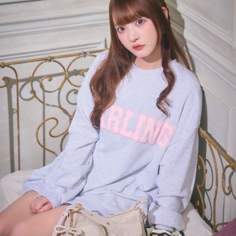 レディース　ファーロゴチュニックプルオーバー（きゅるりんてしてみて）