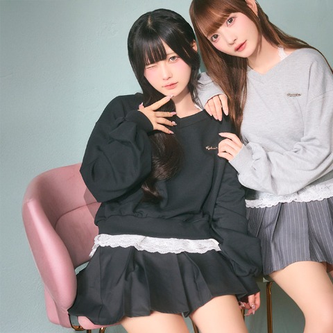 レディース　レース使いプルオーバー（きゅるりんってしてみて）