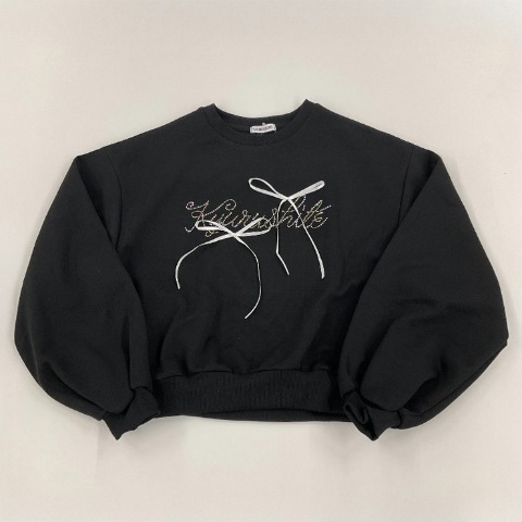 レディース　ラインストーンロゴリボンプルオーバー（きゅるりんってしてみて）