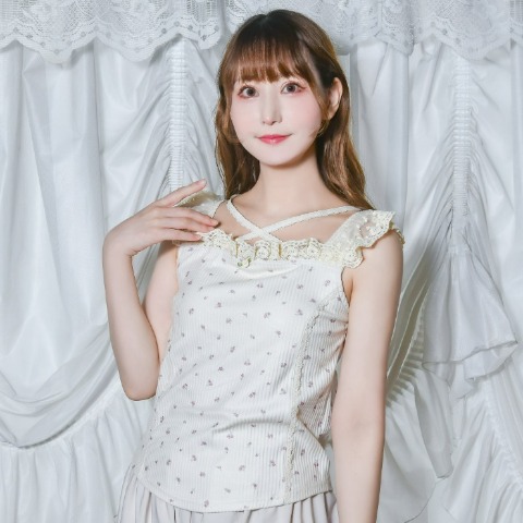 レディース　花柄キャミソール(愛野えり)