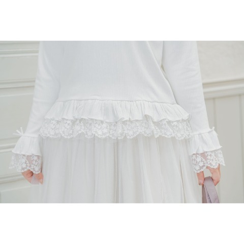 レディース　レースフリルプルオーバー(青木美沙子)