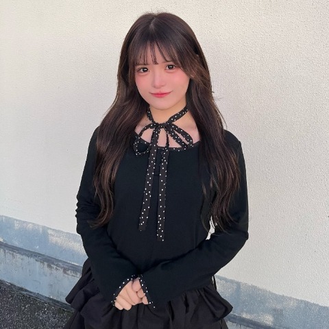 レディース　ドット柄タイ付きプルオーバー（桃華姉妹）