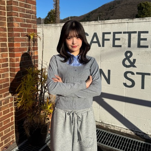 レディース　シャツ襟レイヤードプルオーバー（桃華姉妹）