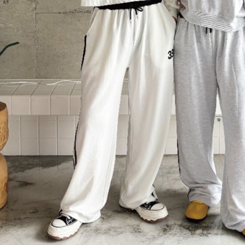 レディース　スウェットパンツ（VEHEMENT..）