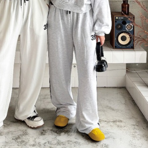 レディース　スウェットパンツ（VEHEMENT..）