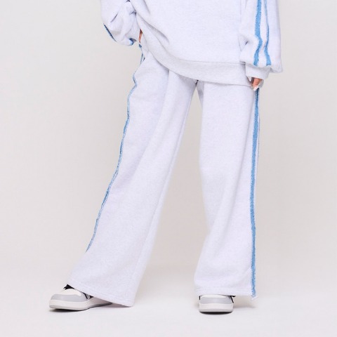 レディース　スウェットパンツ（VEHEMENT..）