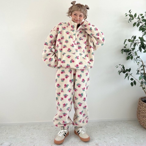 レディース　花柄ボアパンツ（ayano）