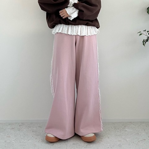 レディース　レース使いスウェットパンツ（ayano）