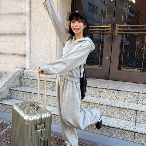 レディース　ラメダンボールボリュームスウェットパンツ（ハニカム）