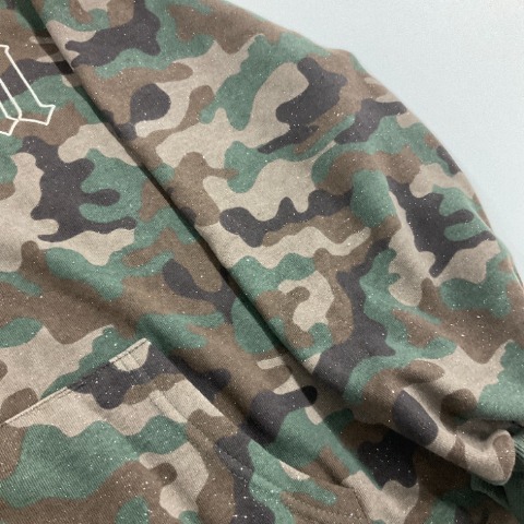 レディース　迷彩柄パーカ（VEHEMENT..）