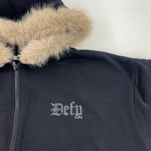 レディース　ラインストーン使いパーカ（VEHEMENT..）