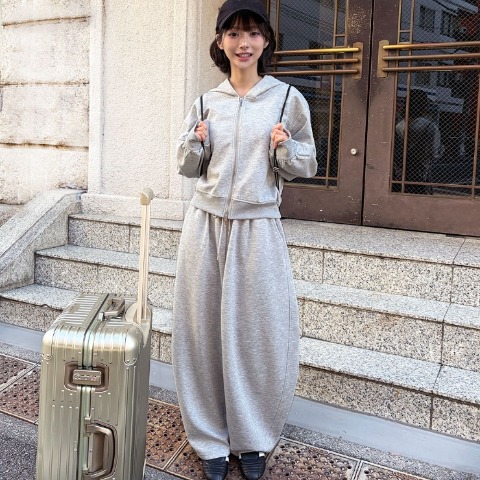 レディース　ラメダンボールジップパーカ（ハニカム）