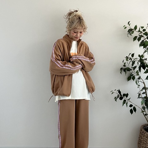 レディース　花柄ラインカラートラックジャケット（ayano）