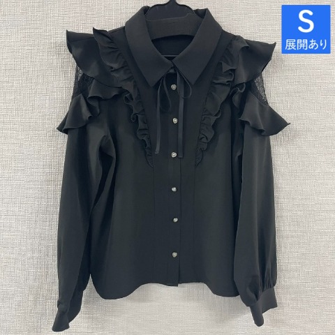 レディース　ボウタイリボン付きフリルブラウス（サノカナメ）