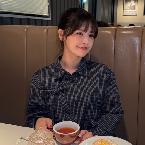 レディース　チェックリボンシャツ（桃華姉妹）