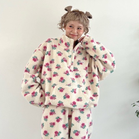 レディース　花柄ボアハーフジップジャケット（ayano）