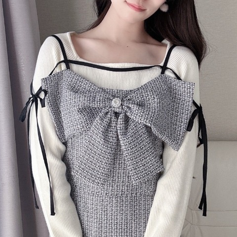 レディース　袖フリルニットプルオーバー（nako）