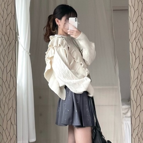 レディース　フリルケーブル編みニットプルオーバー（ERIKA）