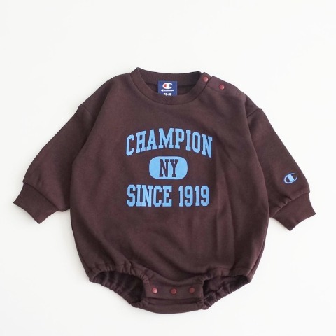 ベビー　ロンパース（70-80cm・チャンピオン）