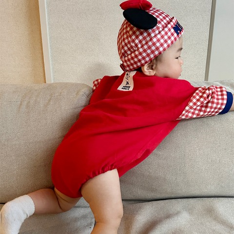 ベビー　ロンパース（70-80cm・はるぴのママ/Disney）