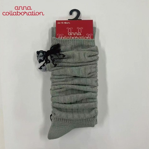 ベビー　ルーズソックス（13-18cm・anna)