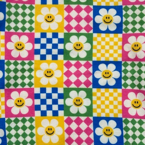 ベビー　パジャマ（90・100cm・wiggle wiggle）