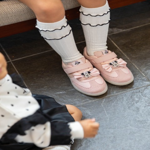 ベビー　ミニーリボンスニーカー（14･15cm・Disney/anna）