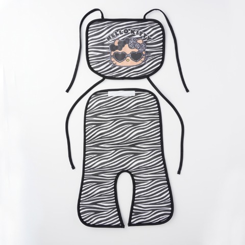 ベビーカーシート（ハローキティ）