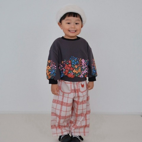 ベビー　トレーナー（80～100cm）