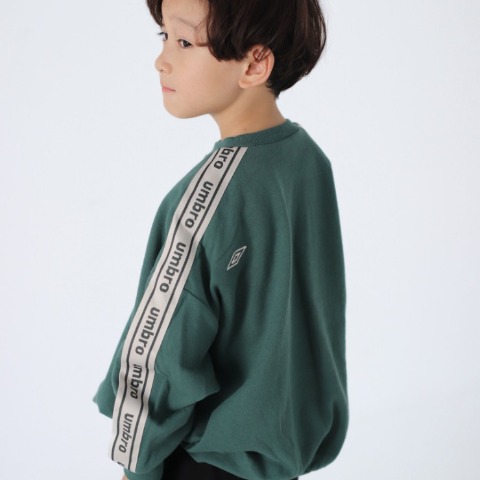 ベビー　トレーナー（90cm・100cm・UMBRO）