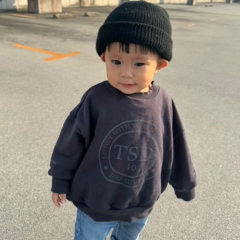 ベビー　トレーナー（90cm・100cm・TOO SUNDAY）