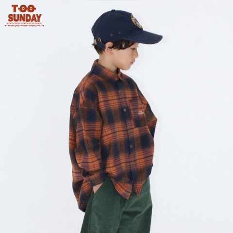 ベビー　シャツ（90cm・100cm・TOO SUNDAY）
