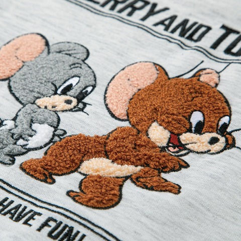 ベビー　トレーナー（90・100cm・TOM and JERRY）