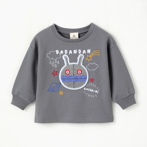 ベビー　トレーナー（90・100cm・アンパンマン）