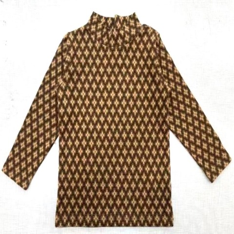 ベビー　長袖Tシャツ（90･100cm）