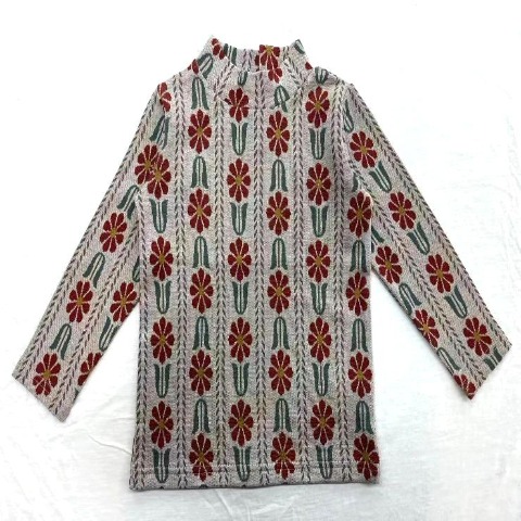 ベビー　長袖Tシャツ（90･100cm）
