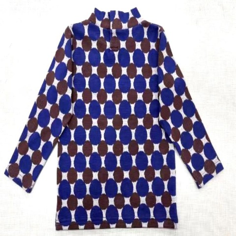 ベビー　長袖Tシャツ（90･100cm）