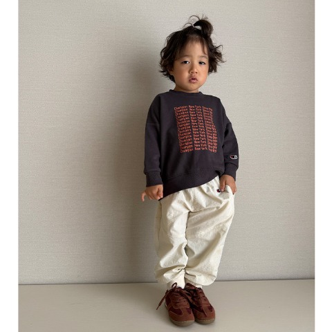 ベビー　トレーナー（80～100cm・チャンピオン）