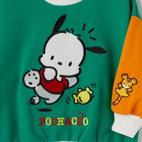 ベビー　トレーナー（80～100cm・ポチャッコ）