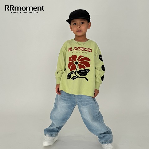 ベビー　長袖Ｔシャツ(80～100cm・RRmoment/RINA)