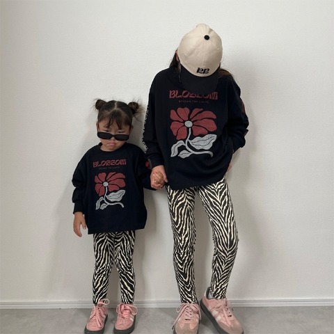 ベビー　長袖Ｔシャツ(80～100cm・RRmoment/RINA)