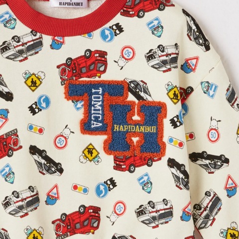 ベビー　プルオーバー（90・100cm・トミカ&ぱぴだんぶい）