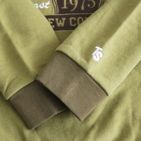 ベビー　トレーナー（90・100cm・TOO SUNDAY/とうくん）