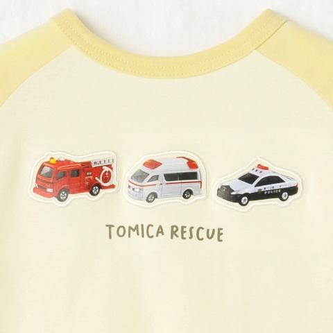 ベビー　長袖Ｔシャツ（90・100cm・TOMICA/どっちもせいかい）