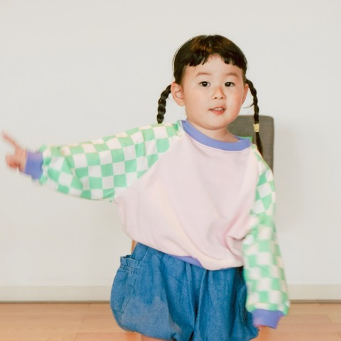 ベビー　プルオーバー（90・100cm　JUO）